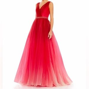 Mac Duggal Pink Tulle V-Neck Beaded Waist Ballgown Ombre Prom Dress Gown 20378